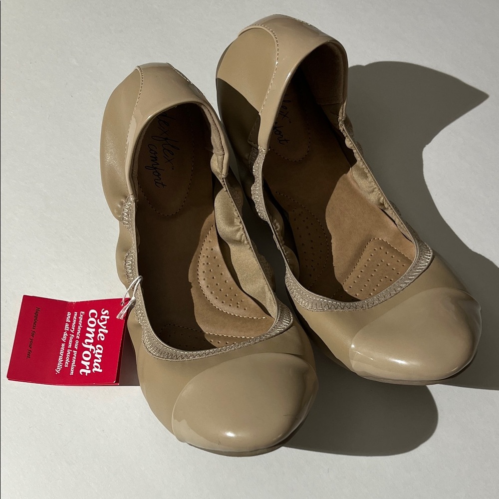 DexFlex Comfort Vegan Neutral Cream Tan Flats sz 13W NEW! Shoes Slip On Classic